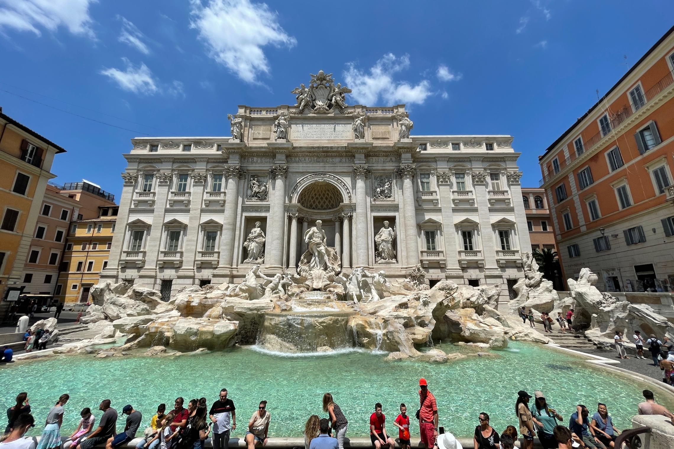 2021_11311_Fontana di Trevi_gesamt